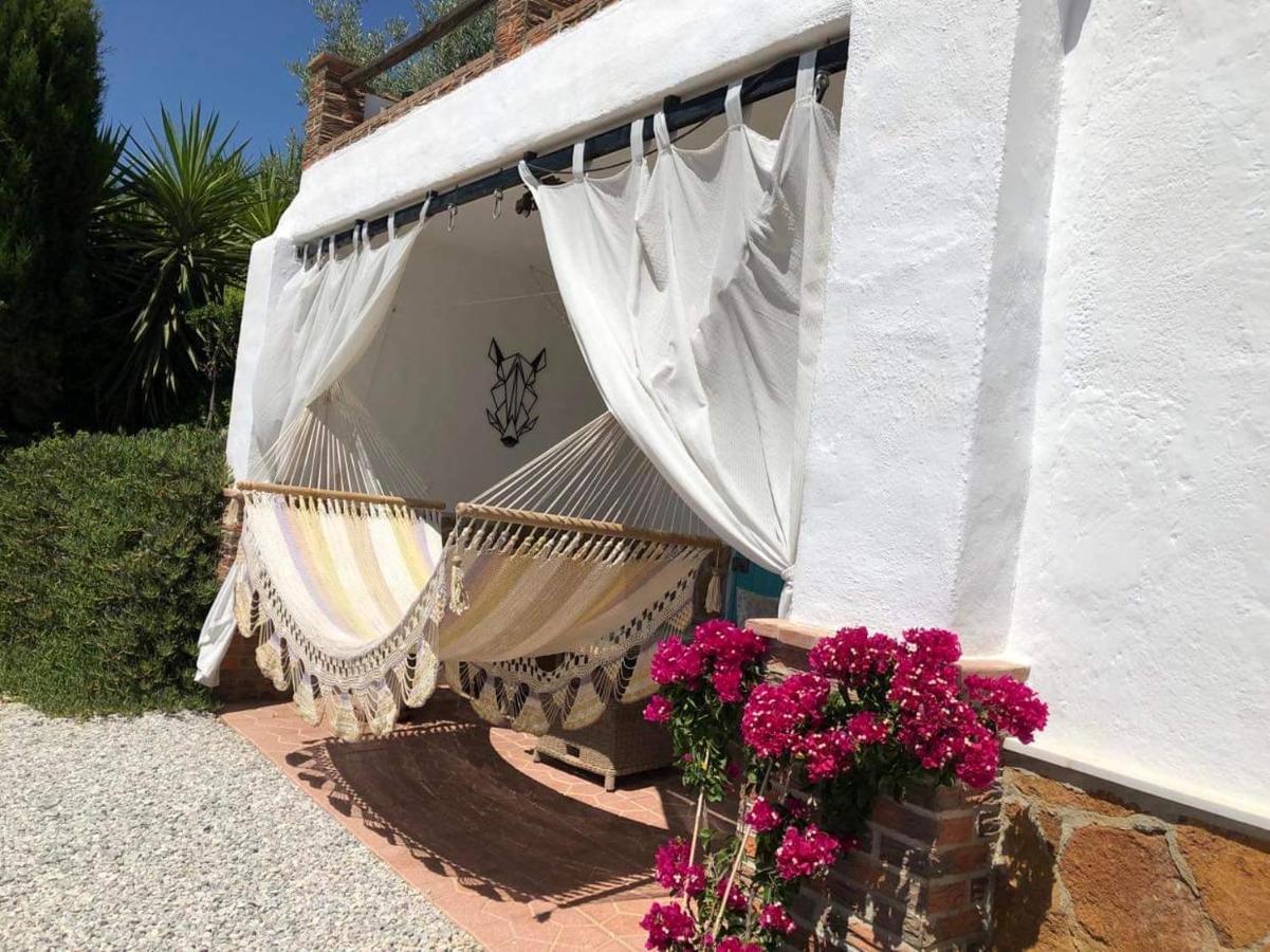 Appartement Cortijo Perejil, A Tranquil Mountain Escape & Private Pool à Oria Extérieur photo